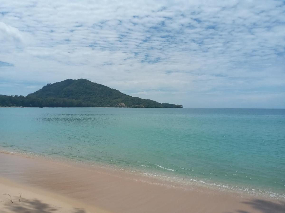 Dwell Phuket Airport Hotel At Naiyang Nai Yang Beach 외부 사진
