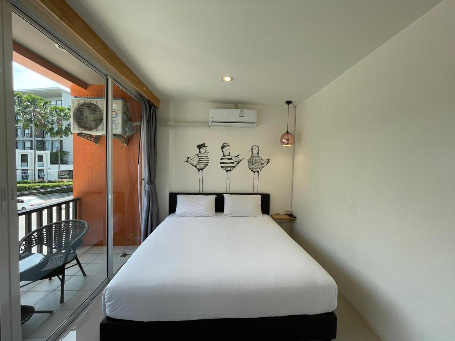 Dwell Phuket Airport Hotel At Naiyang Nai Yang Beach 외부 사진