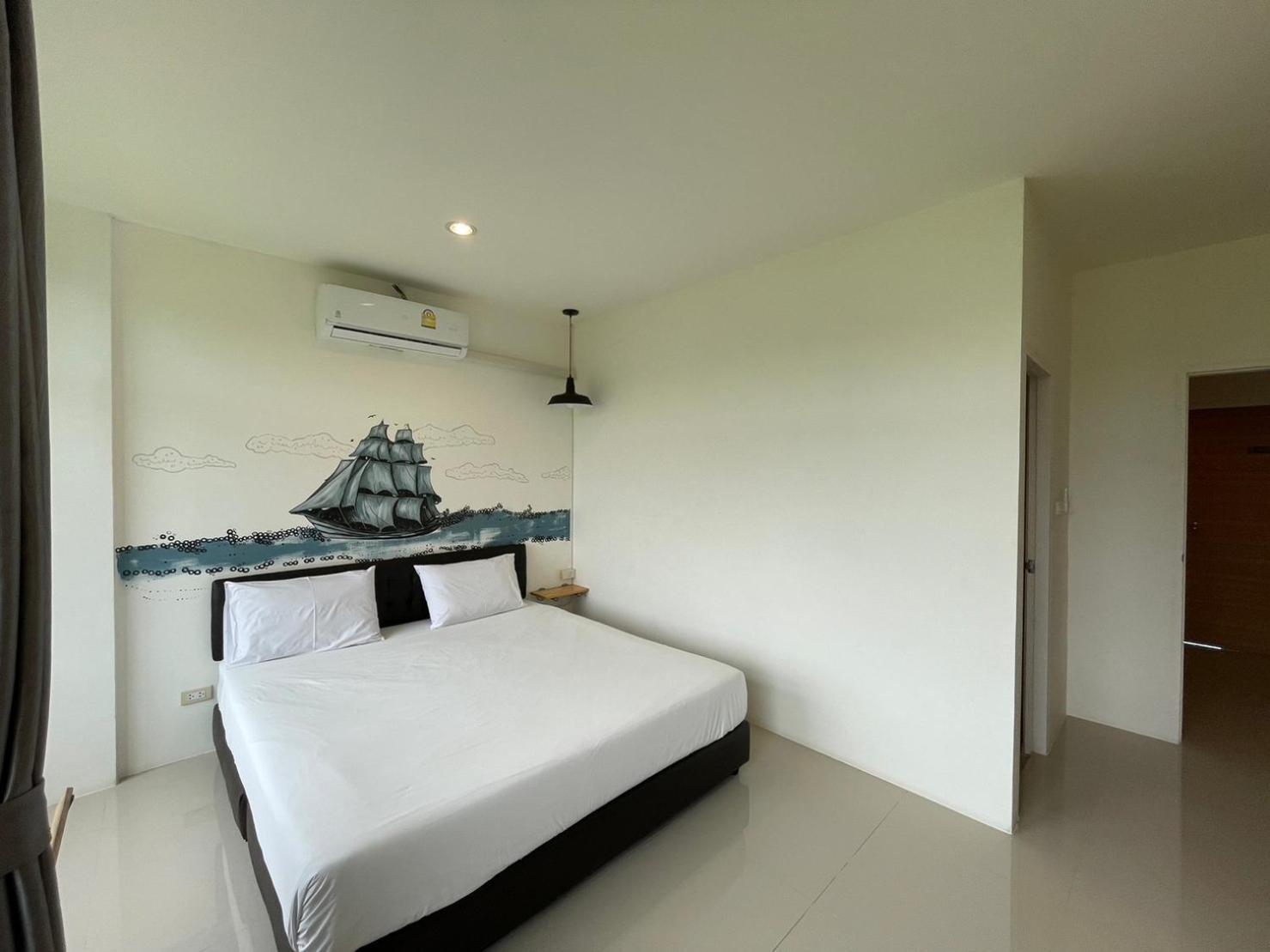 Dwell Phuket Airport Hotel At Naiyang Nai Yang Beach 외부 사진