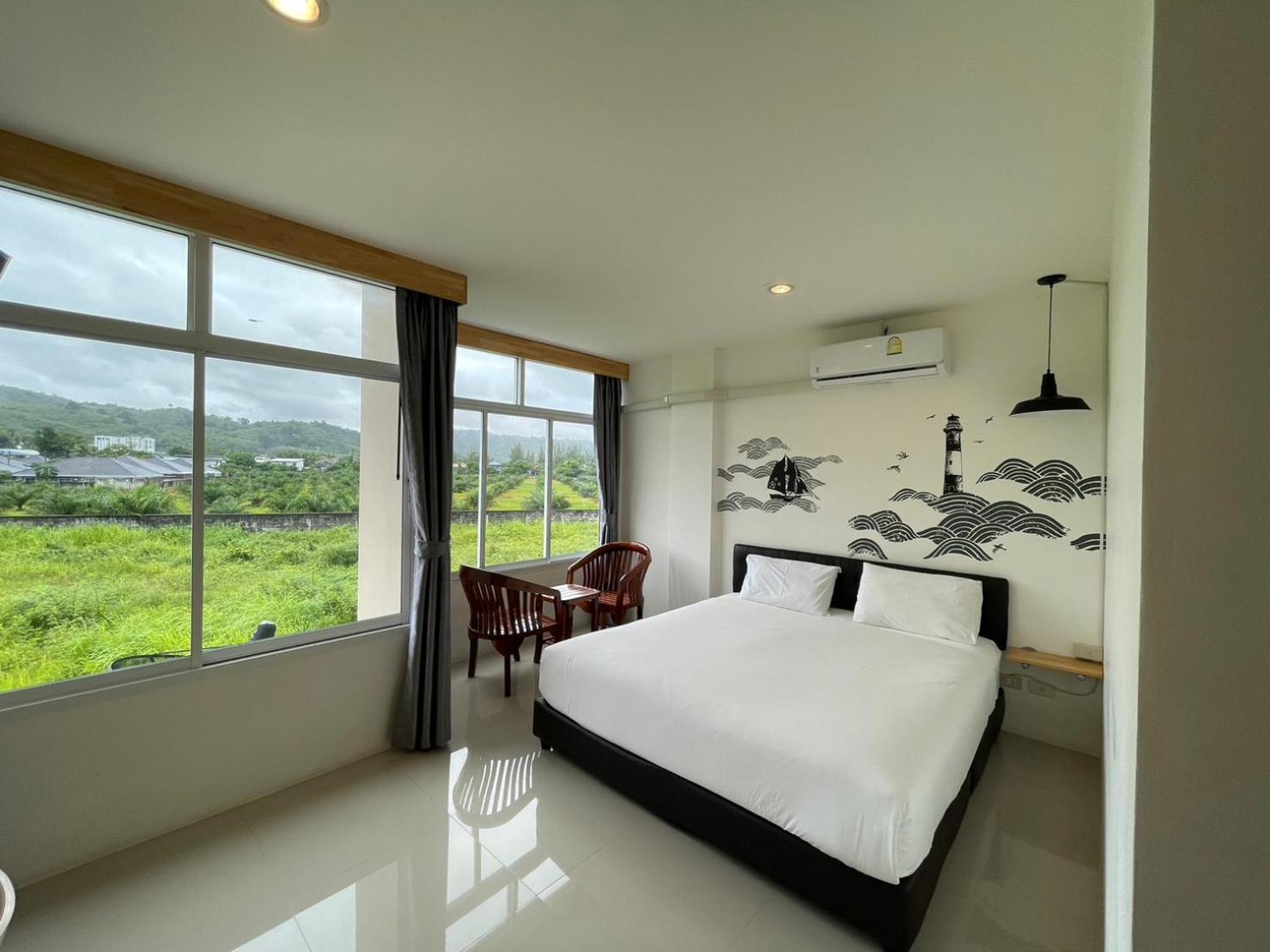 Dwell Phuket Airport Hotel At Naiyang Nai Yang Beach 외부 사진