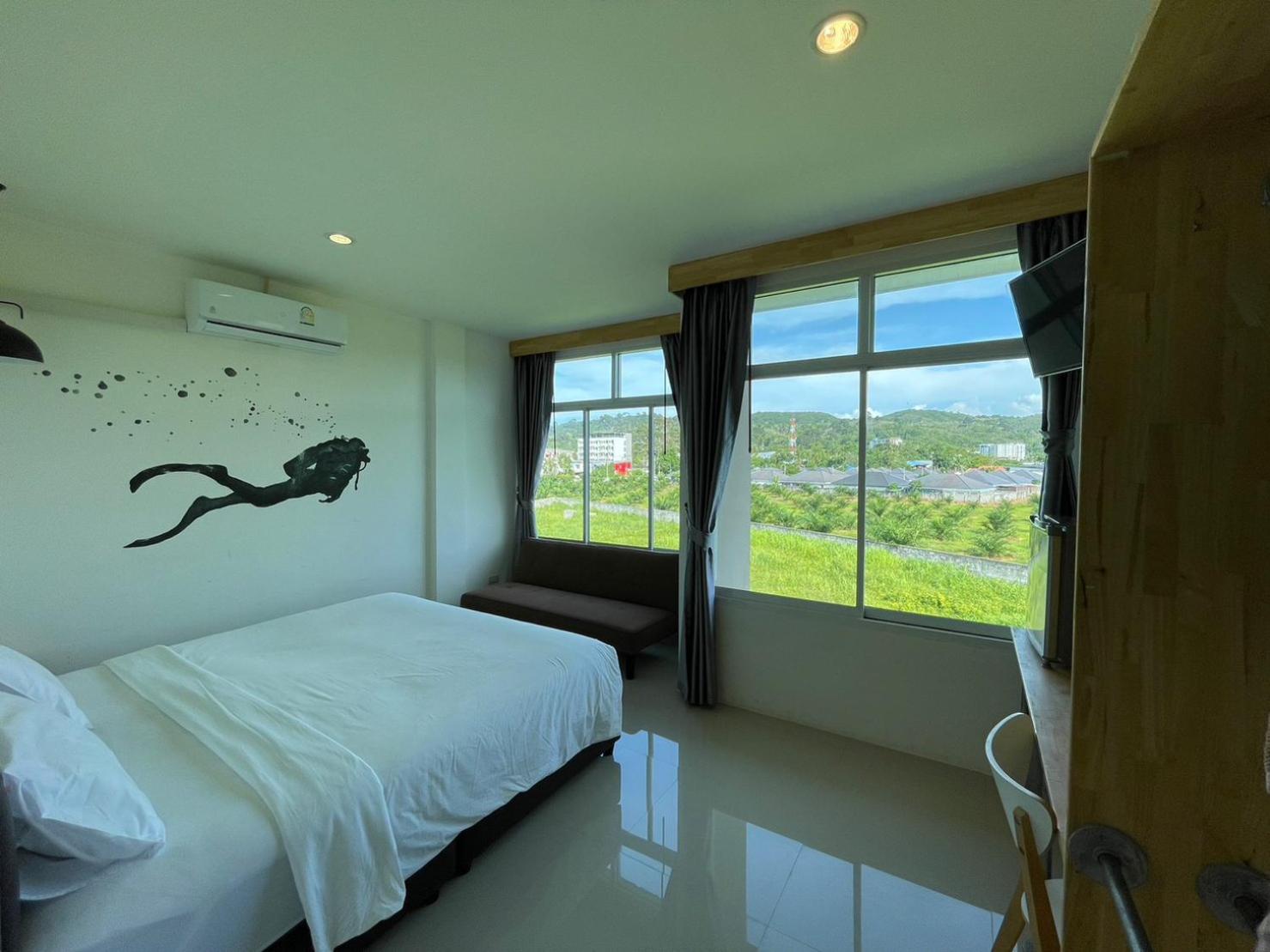 Dwell Phuket Airport Hotel At Naiyang Nai Yang Beach 외부 사진