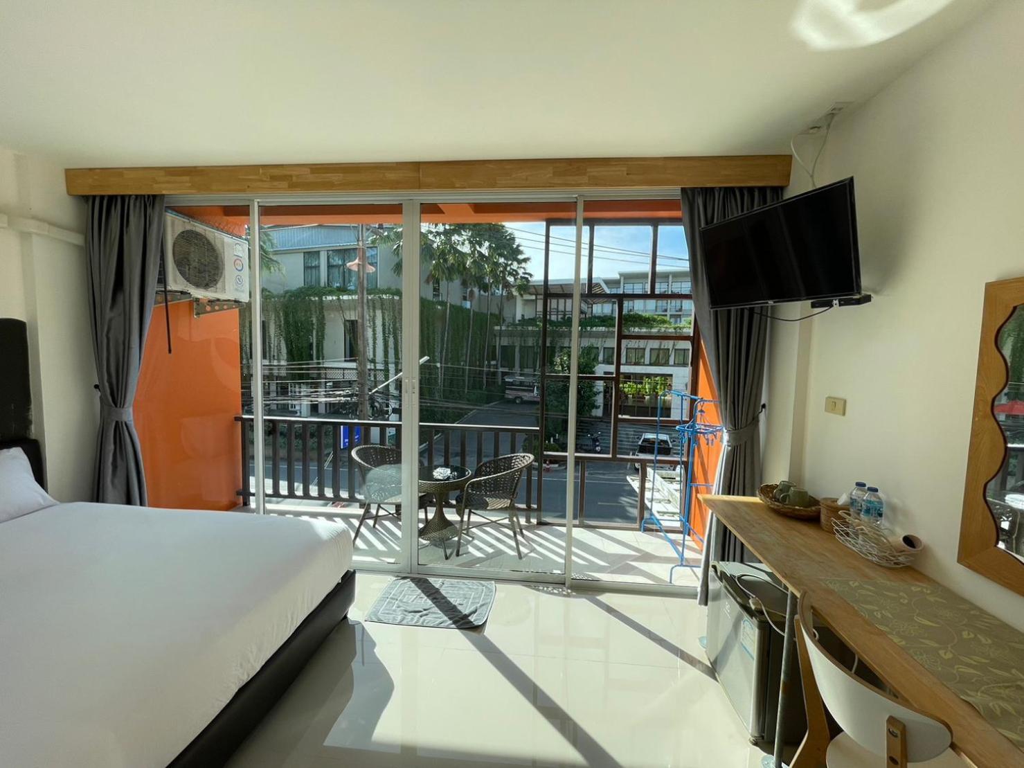 Dwell Phuket Airport Hotel At Naiyang Nai Yang Beach 외부 사진